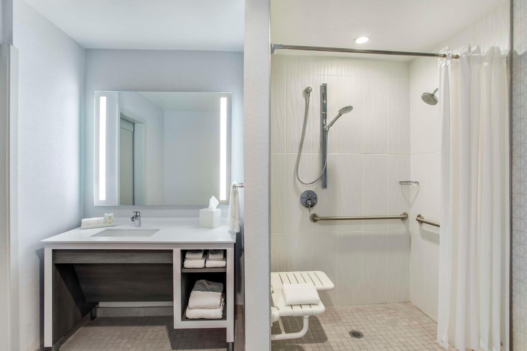 Embassy Suites By Hilton Atlanta Midtown Luaran gambar