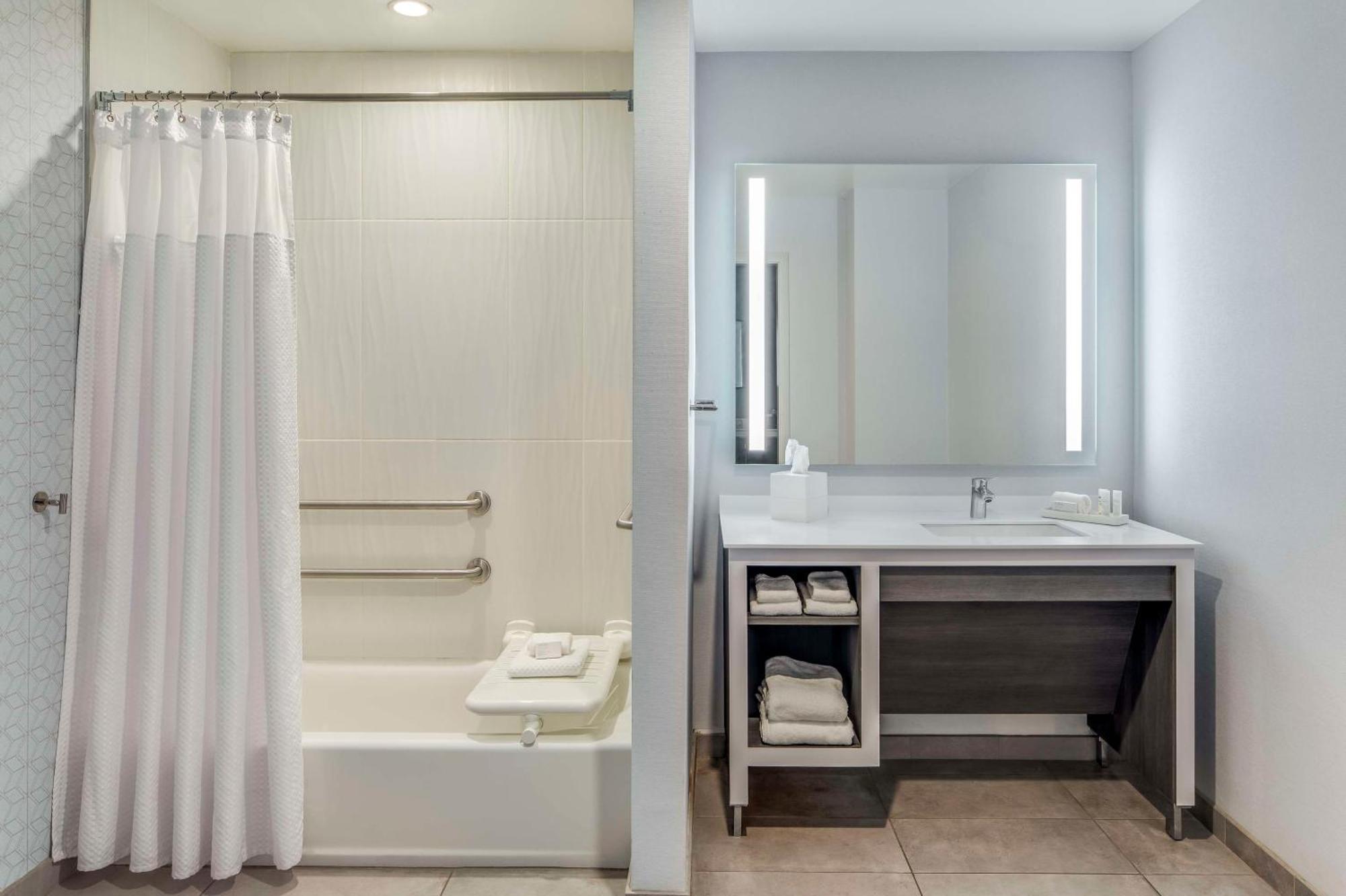 Embassy Suites By Hilton Atlanta Midtown Luaran gambar