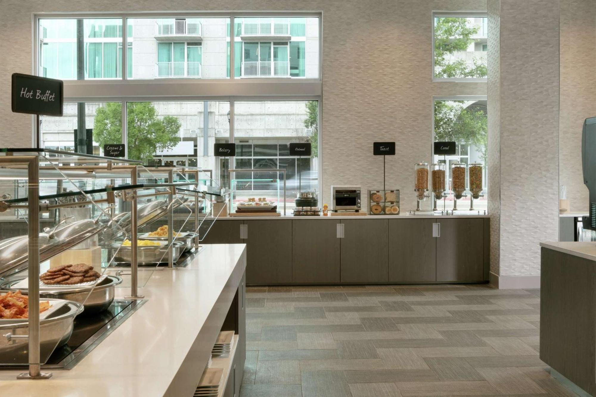 Embassy Suites By Hilton Atlanta Midtown Luaran gambar