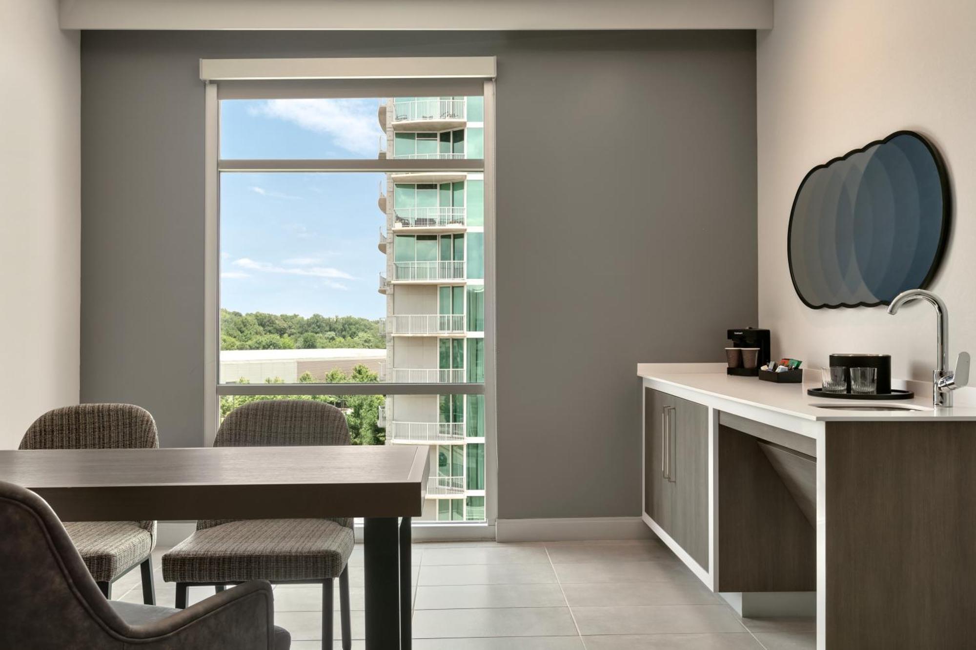 Embassy Suites By Hilton Atlanta Midtown Luaran gambar